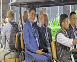 ভারতে আটকা কানাডার প্রধানমন্ত্রী জাস্টিন ট্রুডো